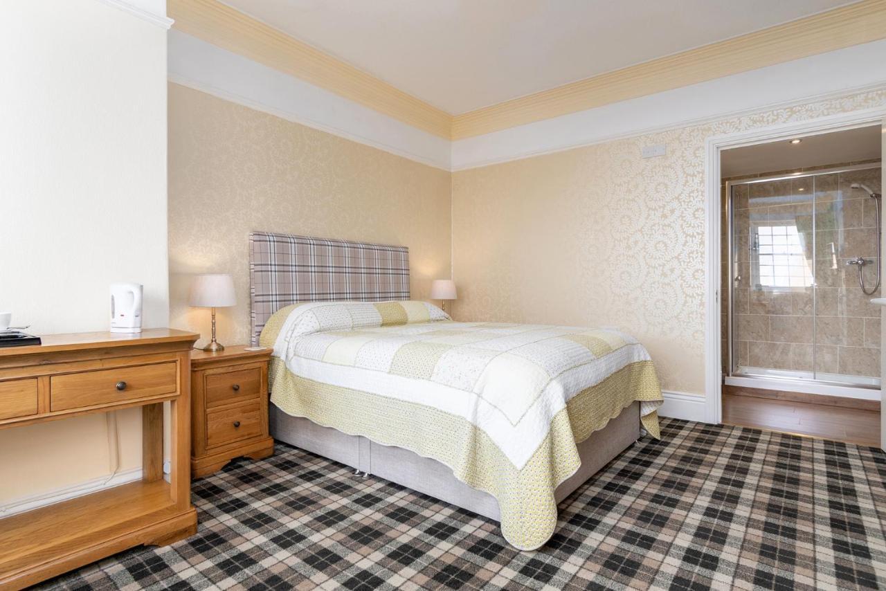 هارلتش Crown Lodge المظهر الخارجي الصورة