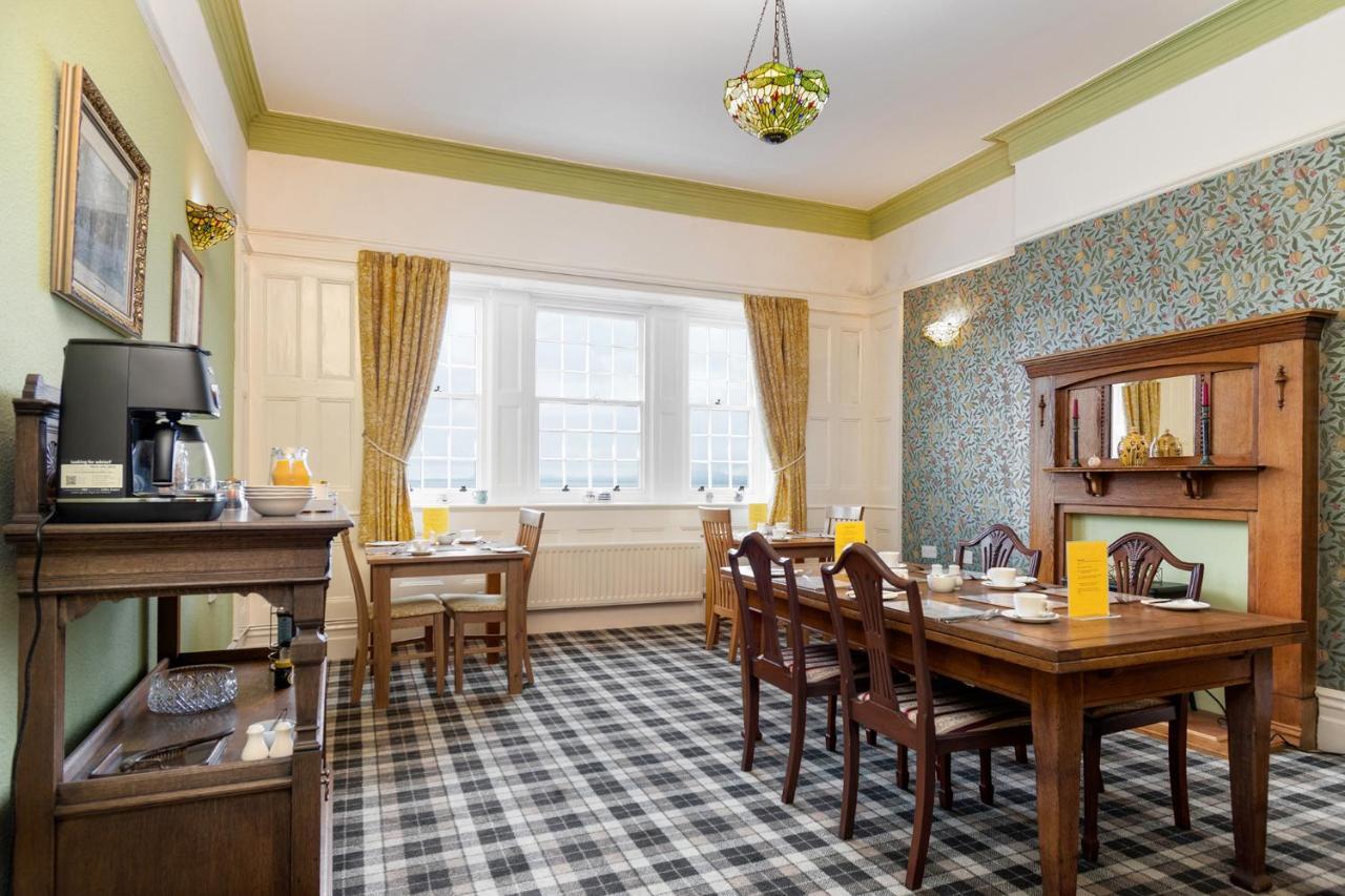 هارلتش Crown Lodge المظهر الخارجي الصورة